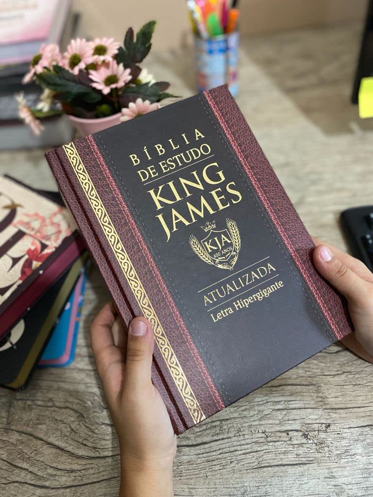 Bíblia de Estudo King James Atualizada | Hipergigante | Full Color | Capa Dura - Imagem 6