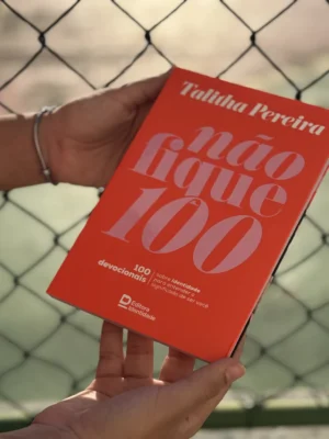 devocional-nao-fique-100-talitha-pereira-descubra-sua-identidade